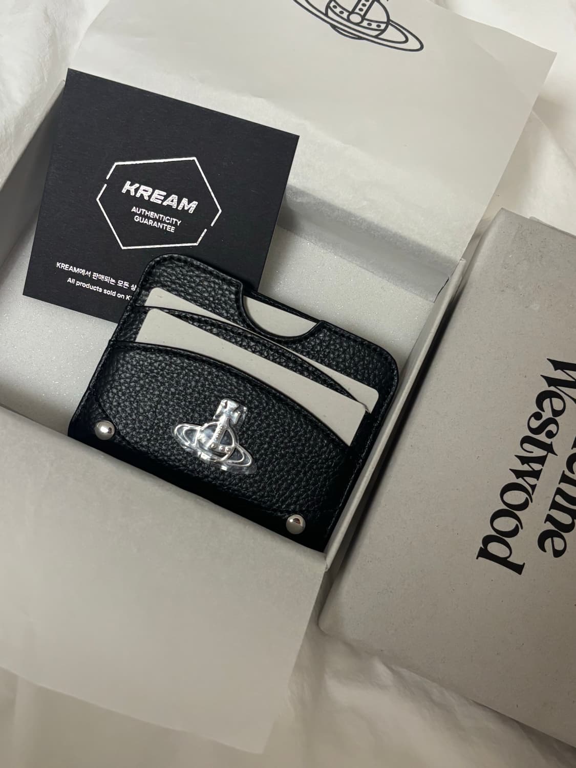 새상품)비비안웨스트우드 하프문 카드지갑 상품이미지5