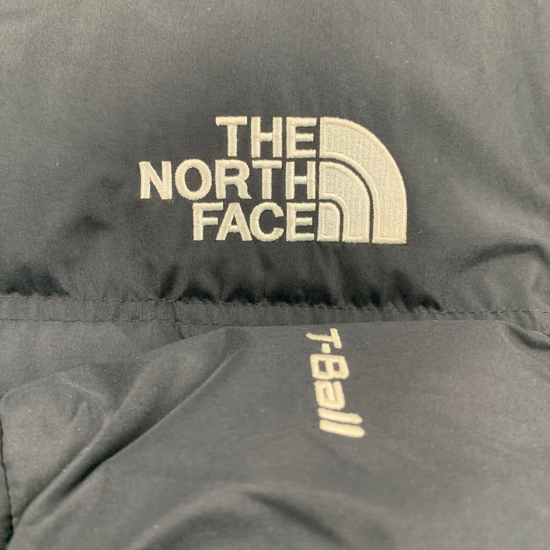 노스페이스 알칸 티볼 패딩 자켓 블랙   상품이미지2