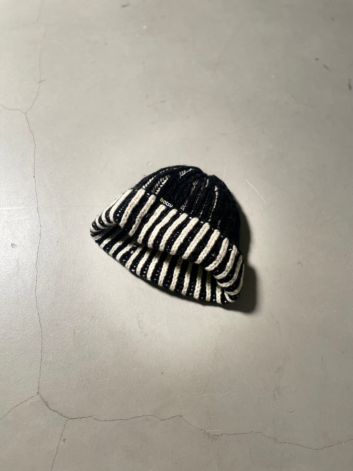 BATSU  Hand-Knitted Stripe Beanie 상품이미지2