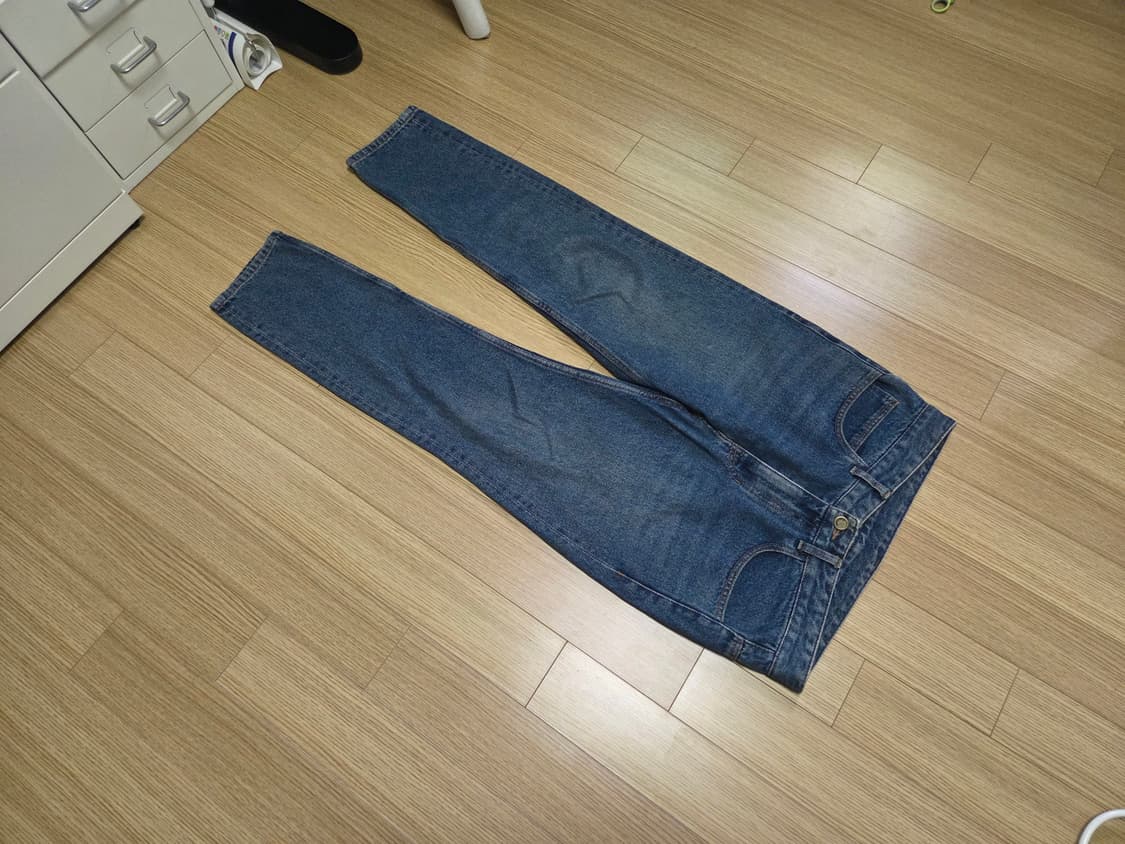 솔리드 옴므 18SS 중청 크롭진  상품이미지1
