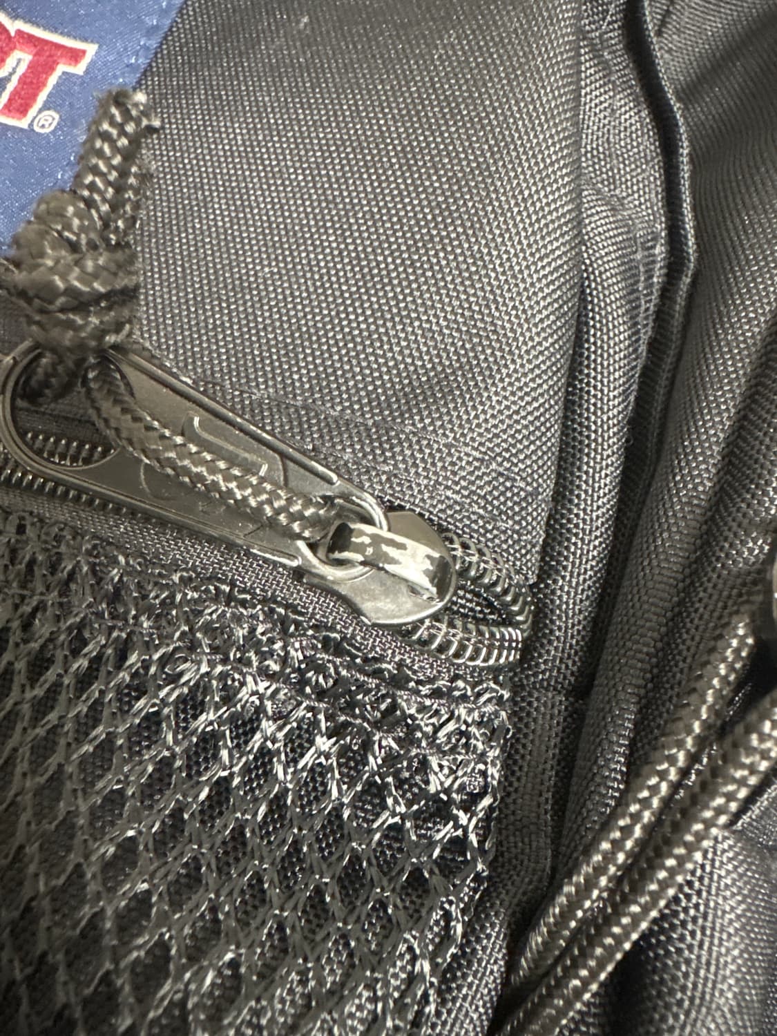 잔스포츠 빅캠퍼스 블랙 백팩 상품이미지3