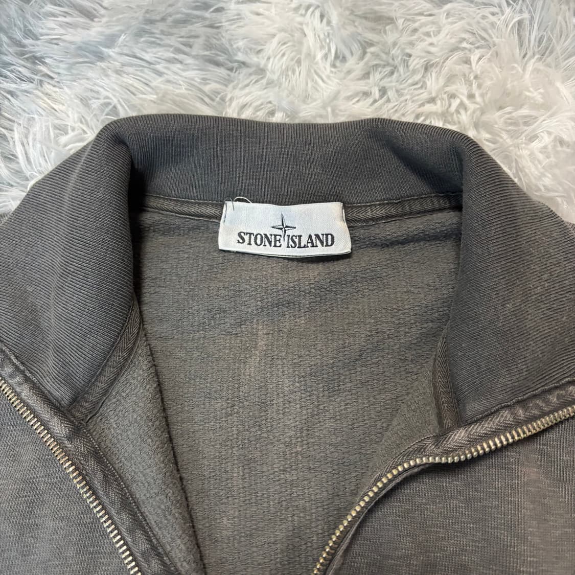 [M Size] 스톤아일랜드 하프집업 상품이미지3