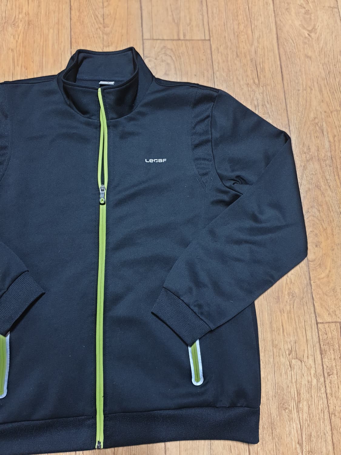 1225 르까프 운동복 집업 100 사이즈입니다 상품이미지3