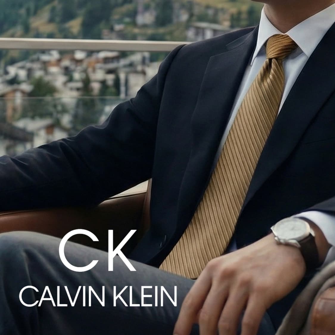 캘빈클라인 실크 골드 스트라이프 넥타이 9.5cm A+등급 A19687 상품이미지1