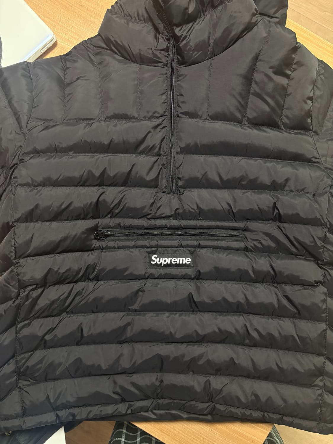 슈프림 경량패딩L 상품이미지2