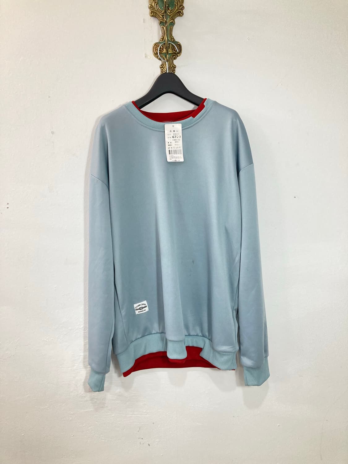 Light Blue Red Layered Sweatshirt 상품이미지1