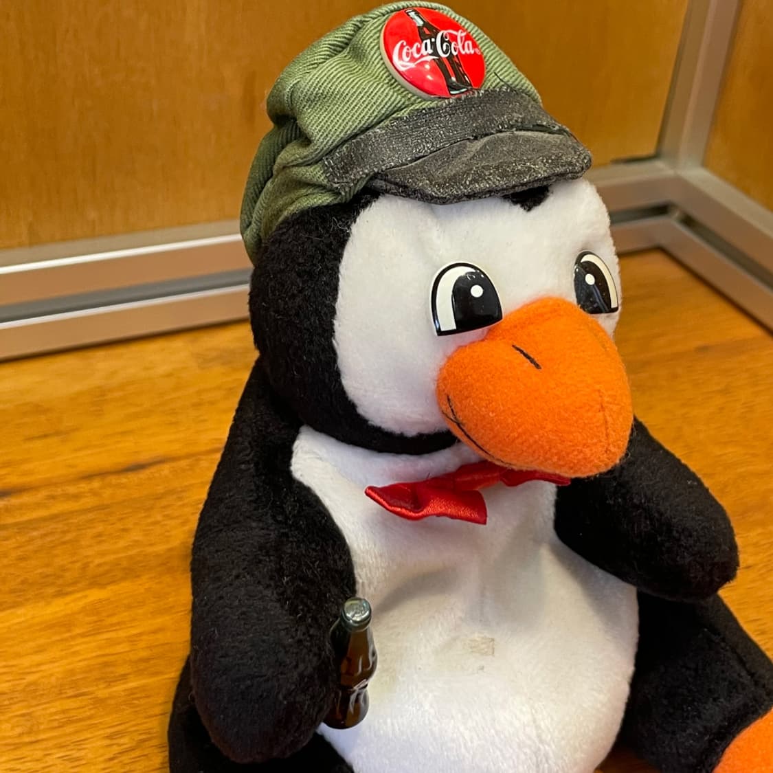 [Coca-Cola] Penguin Plush - Delivery Cap 상품이미지4