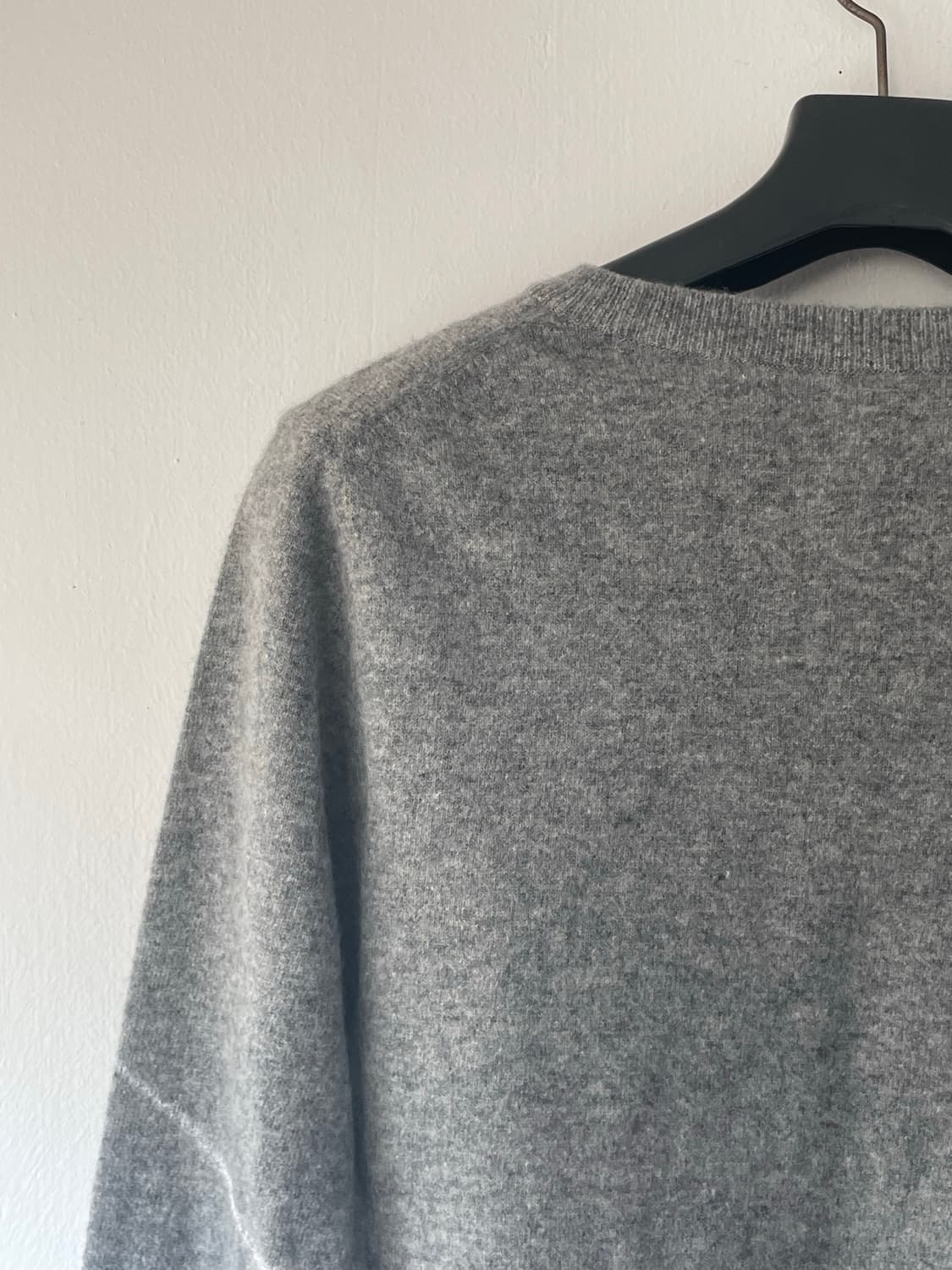 서브셋 프리미엄 라운드넥 울캐시 니트 그레이 새상품 상품이미지5