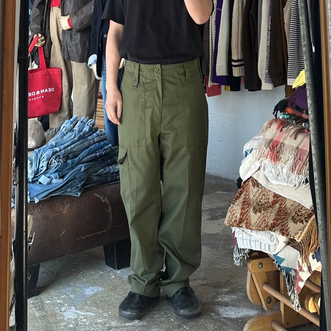 (착용컷) 영국군 퍼티그 팬츠 (남성용 33.5) 상품이미지3