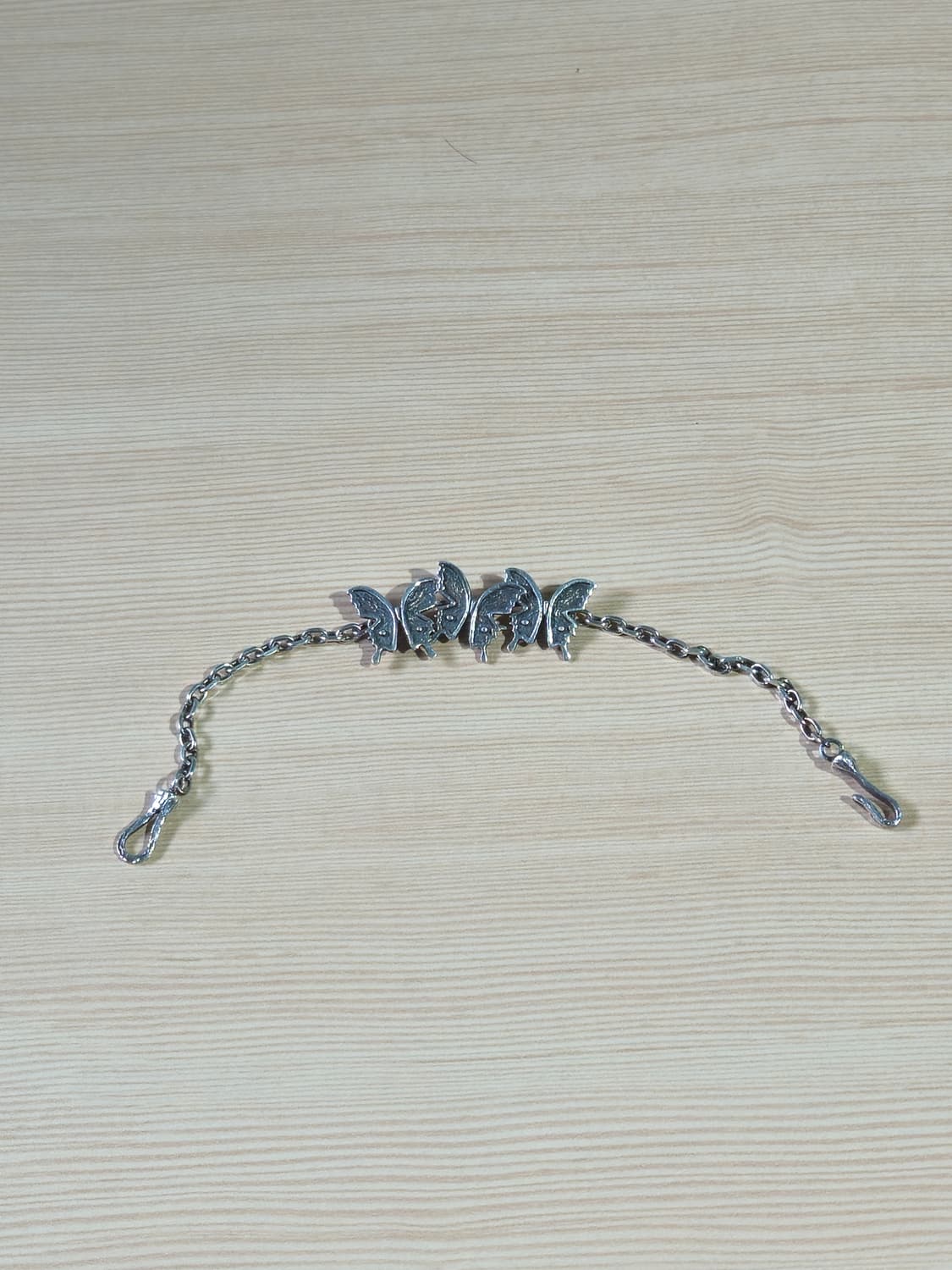 바호스튜디오 texture butterfly bracelet 나비 팔찌 상품이미지2