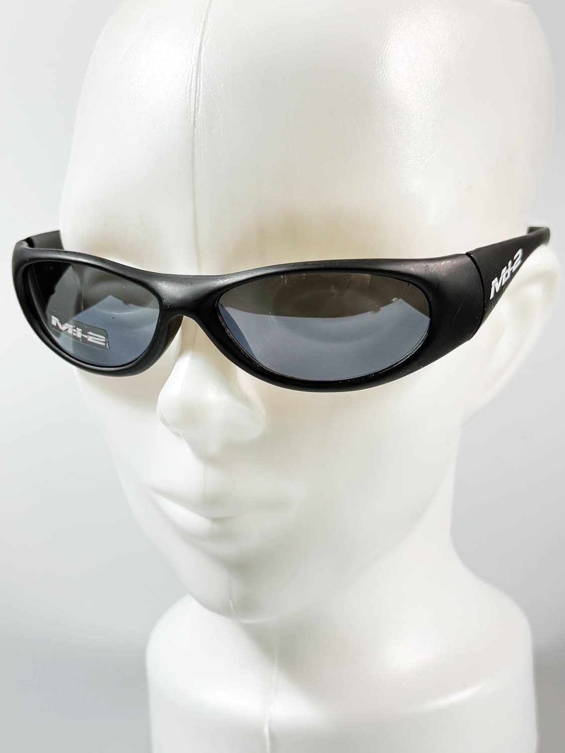 MI-2 맷블랙 랩어라운드 스포티 빈티지 선글라스 상품이미지8