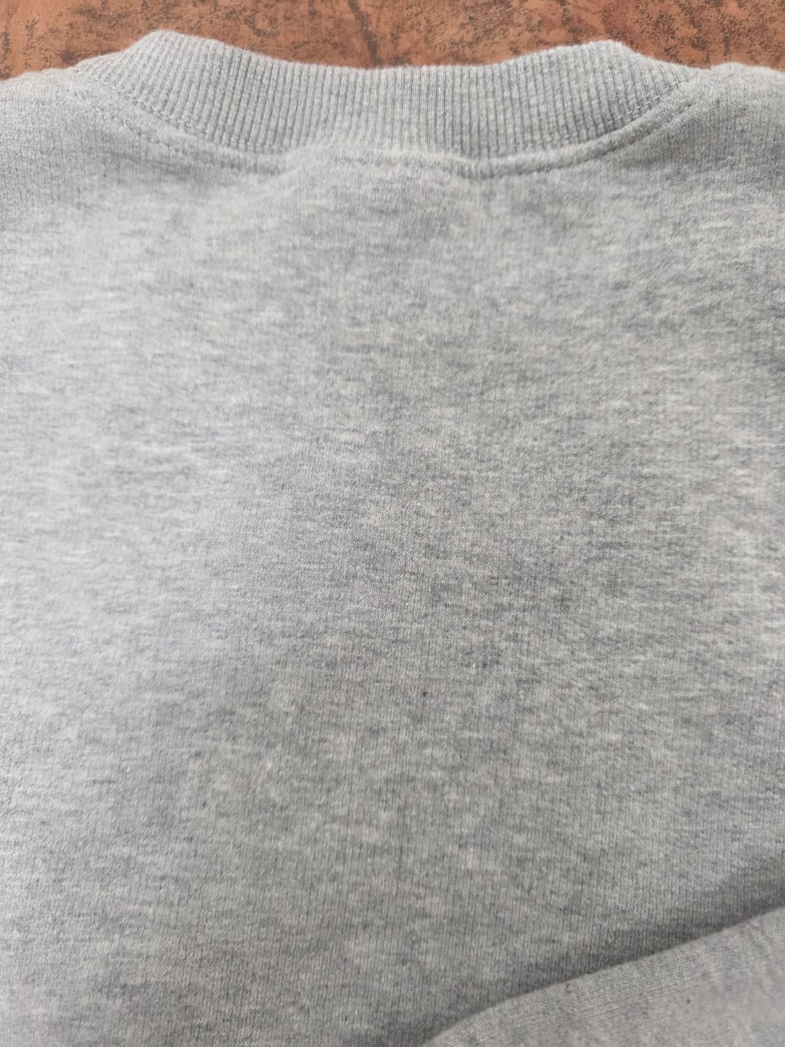 바이어텐션 루즈핏 맨투맨 상품이미지9