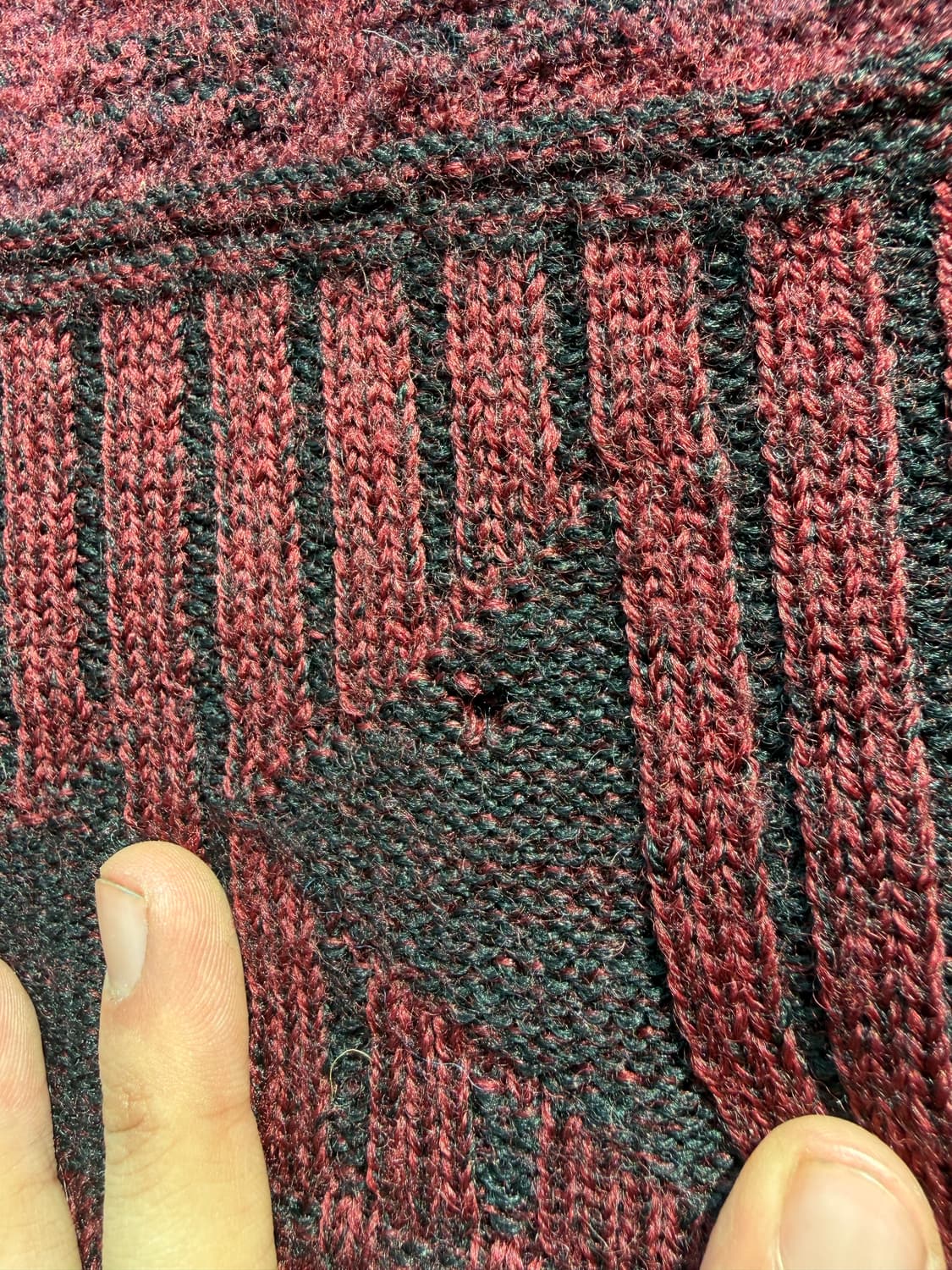 버건디 빈티니 니트 상품이미지3