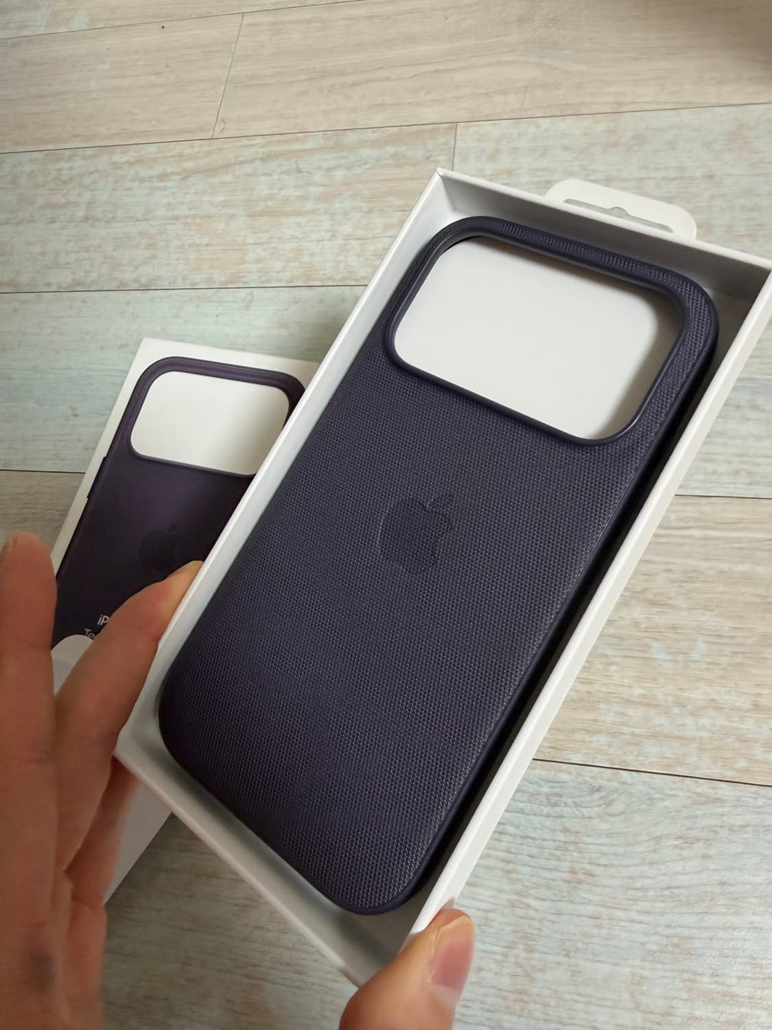 아이폰17프로 테크우븐 케이스 판매합니다 상품이미지2