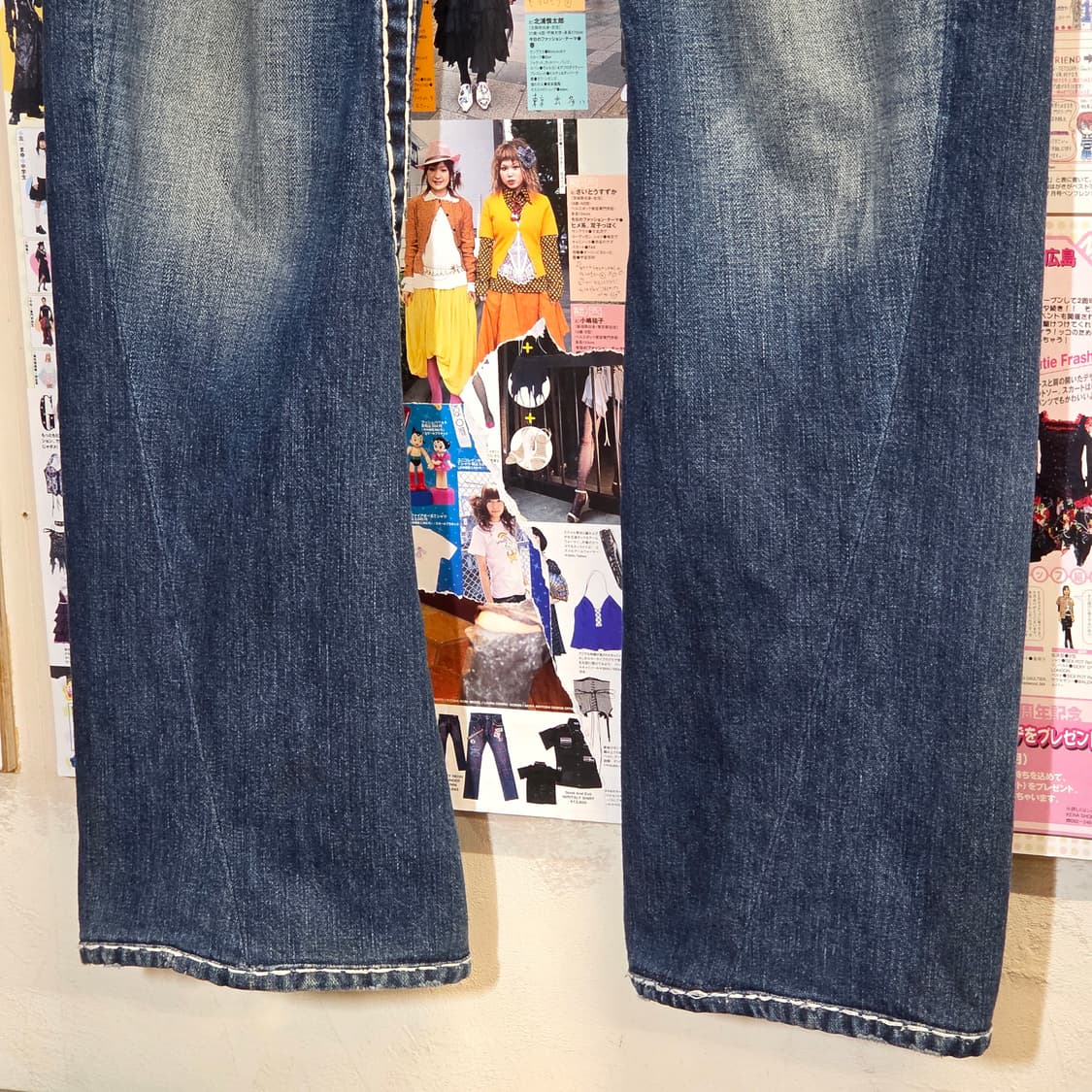 트루릴리전 조이 슈퍼티 중청 데님 팬츠 상품이미지8