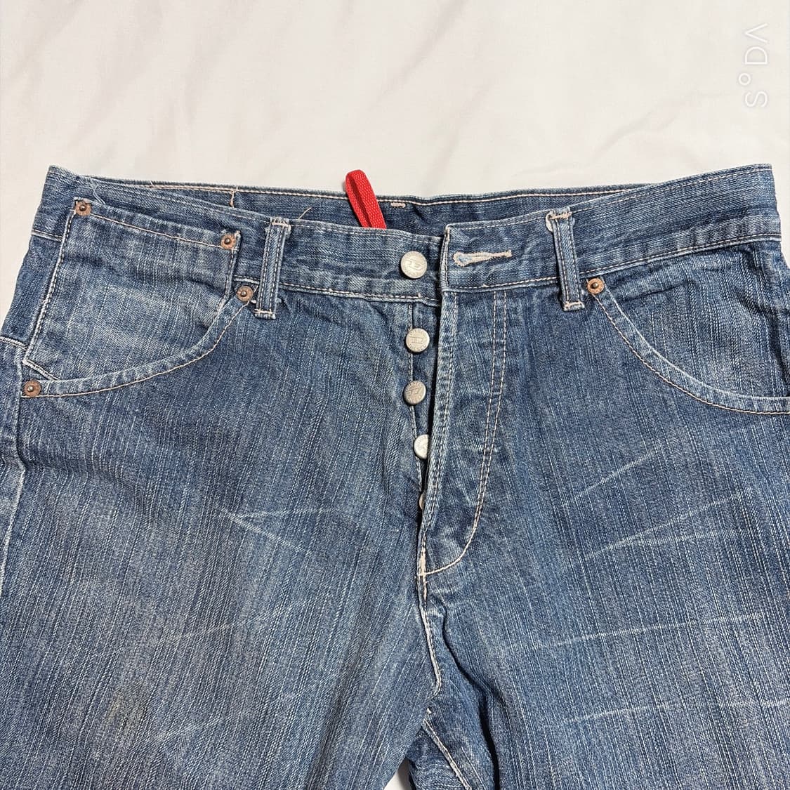 디젤 인더스트리 커브드 데님팬츠 34 상품이미지3