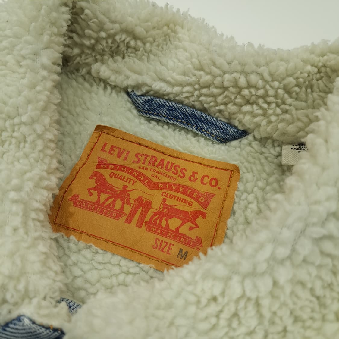 CL234 M 리바이스 셰르파 샘플 중청 트러커 자켓 상품이미지5