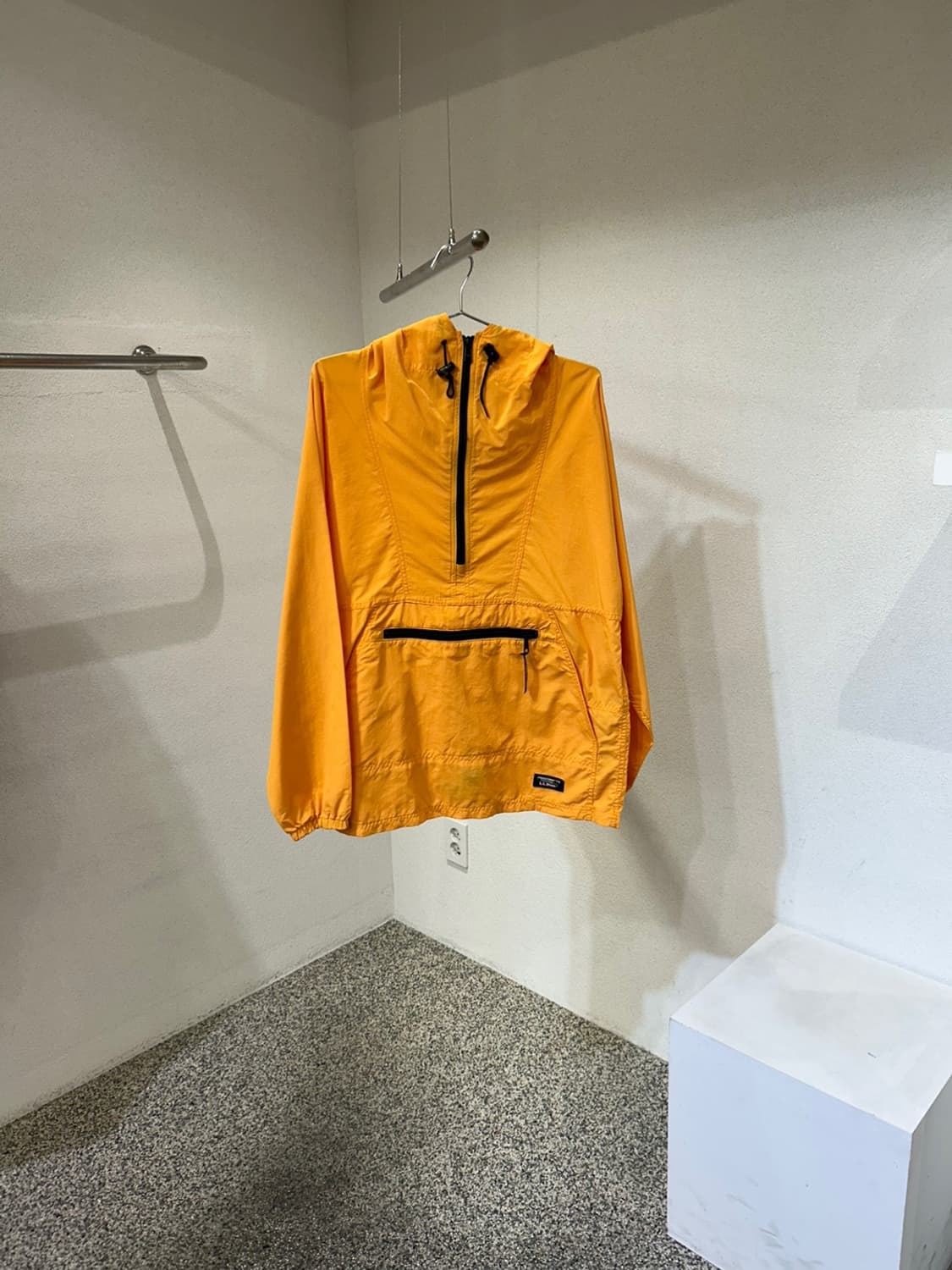 엘엘빈 아노락 바람막이 상품이미지1