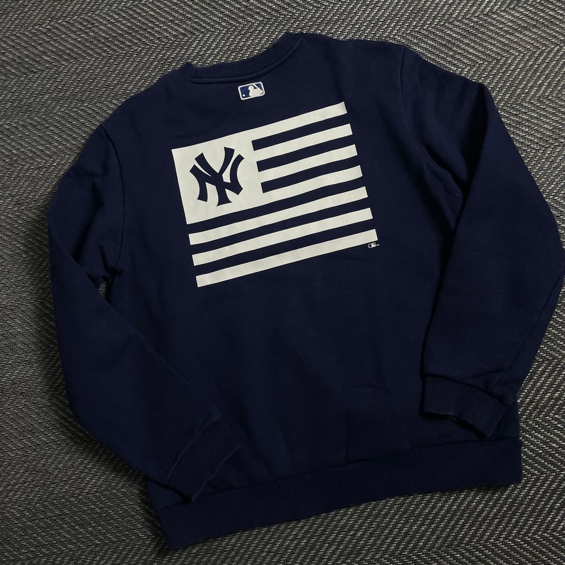 MLB 뉴욕 양키스 빅로고 맨투맨 네이비y 4377 상품이미지1