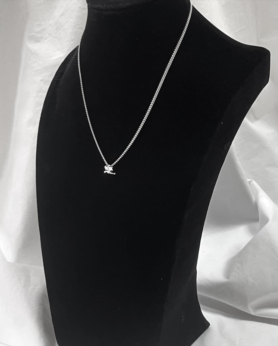 (새상품)꾸레쥬 로고 목걸이 courreges logo 상품이미지5