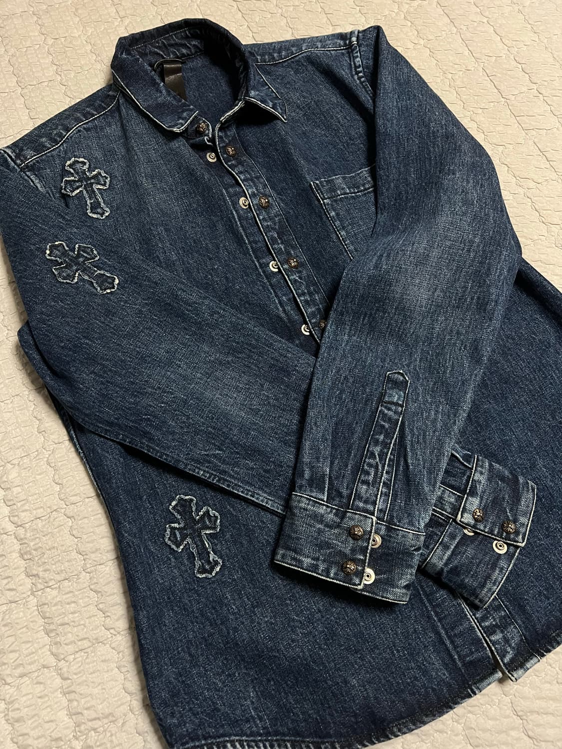 크롬하츠 크로스패치 데님 셔츠 상품이미지1