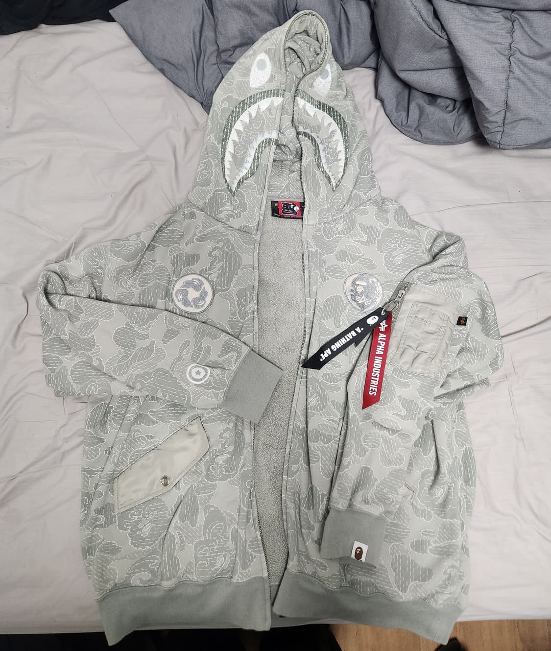 (판매) 베이프 알파인더스트리 올리브 드랩 L 상품이미지2