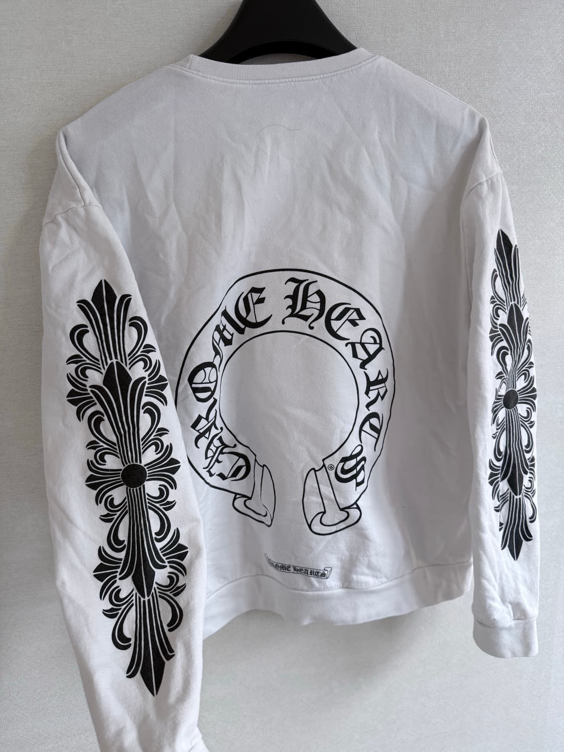 [최저가] 크롬하츠 플로럴 홀스슈 맨투맨 S 상품이미지4