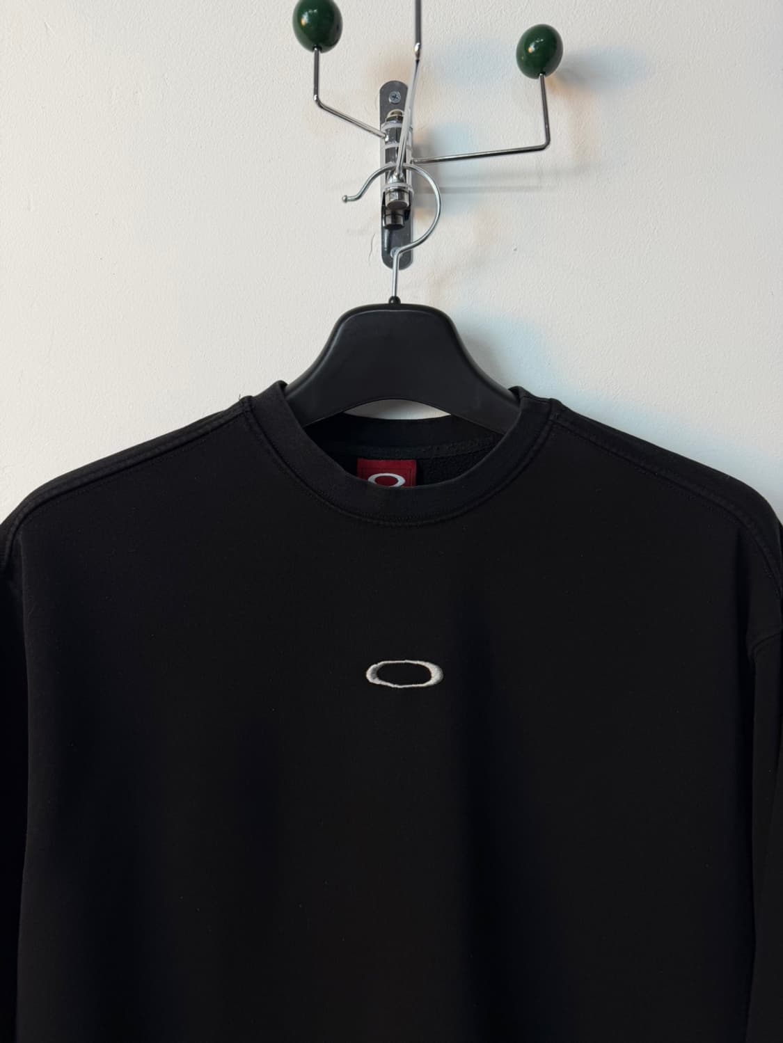 오클리 센터 로고 스웻셔츠 맨투맨  상품이미지2