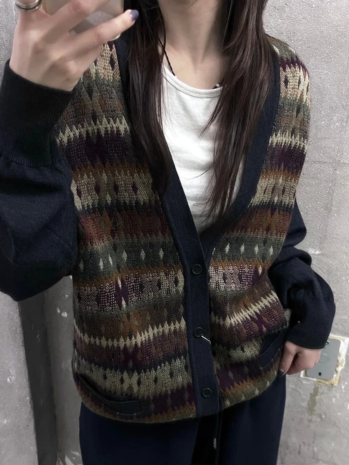 입생로랑 YSL 에스닉 패턴 브이넥 울 니트 가디건 PN8793 상품이미지2