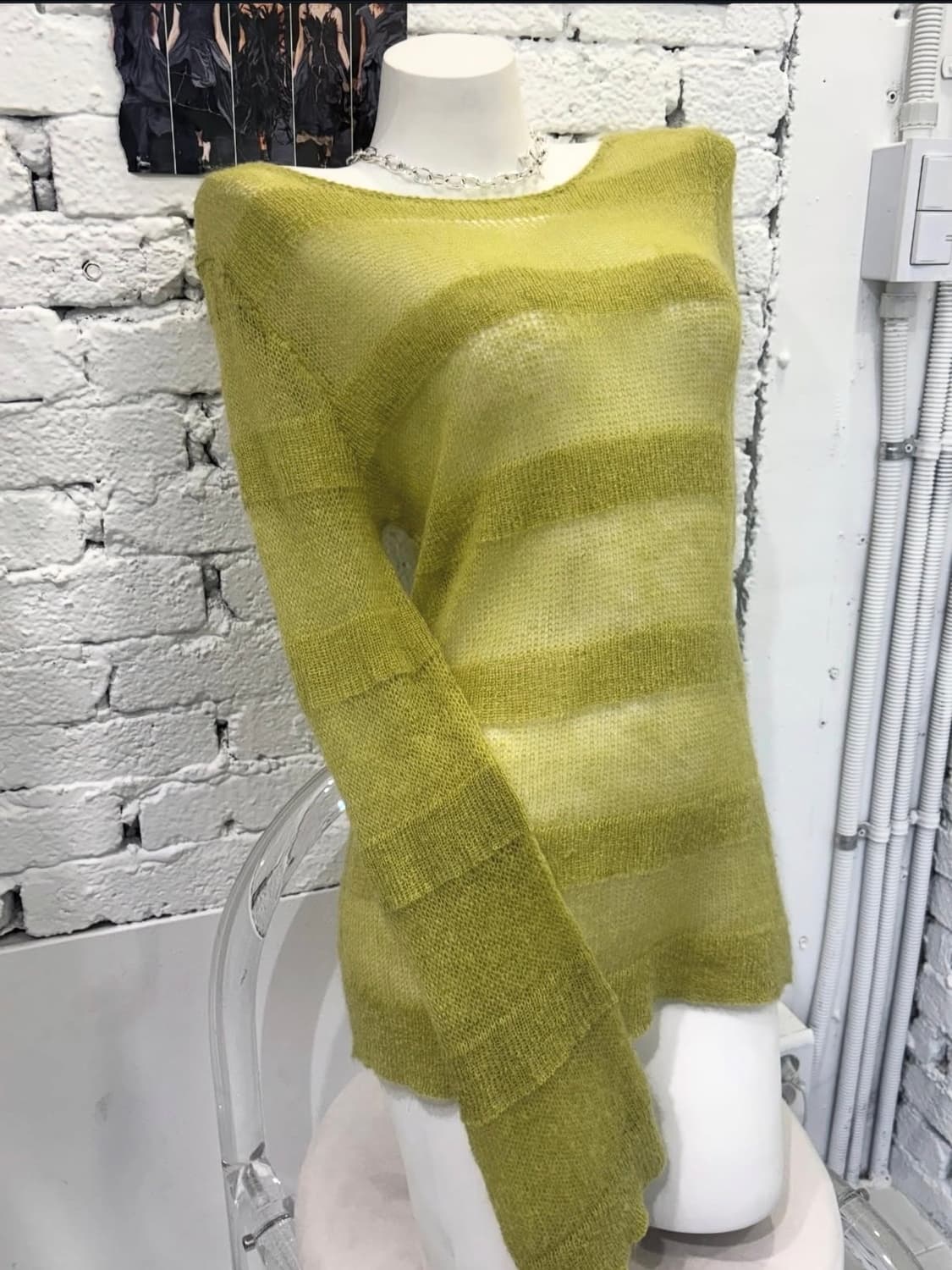 Stripe Off-Shoulder See-through Knit 상품이미지3