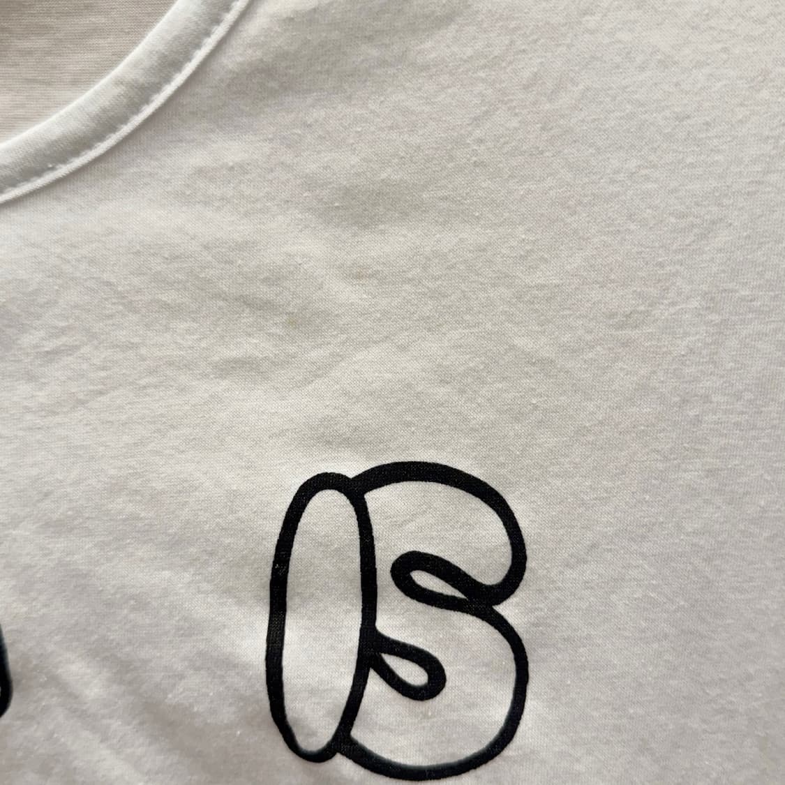 모스키노 반팔 티셔츠 하트 스마일 그래픽 디테일 레귤러핏 화이트 상품이미지7