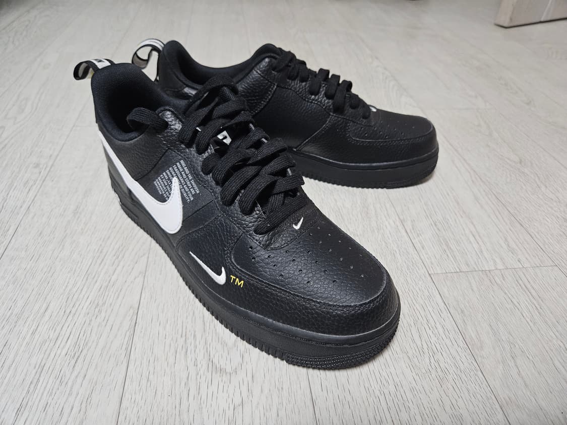 나이키 에어포스 유틸리티 블랙 270 상품이미지2