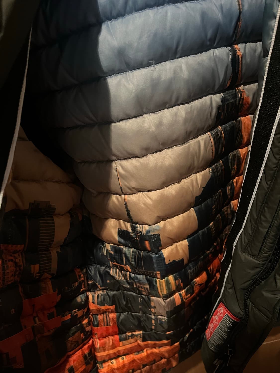 Freedomday 패딩 L 상품이미지2