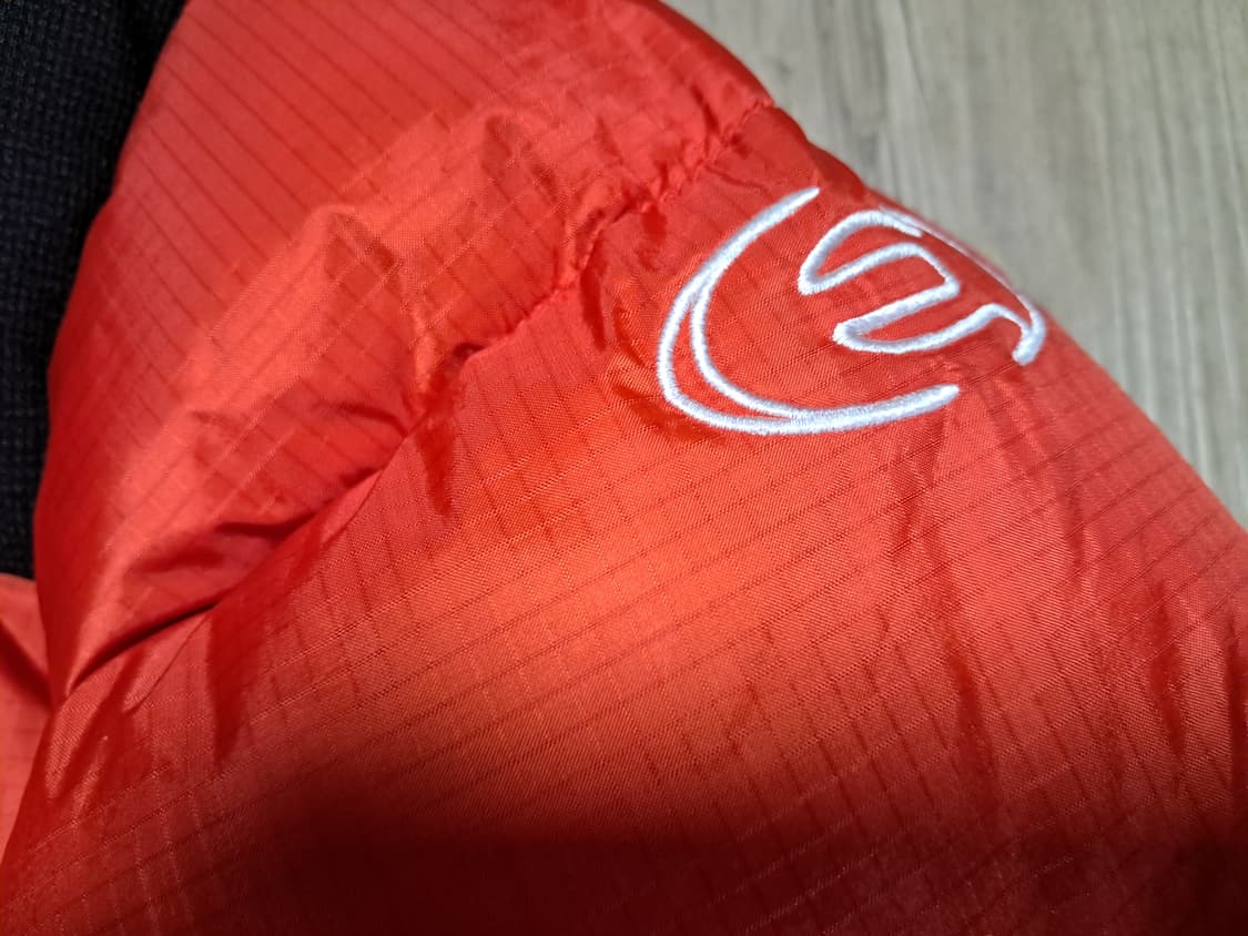 아이더 여성 아웃도어 패딩 L 상품이미지7