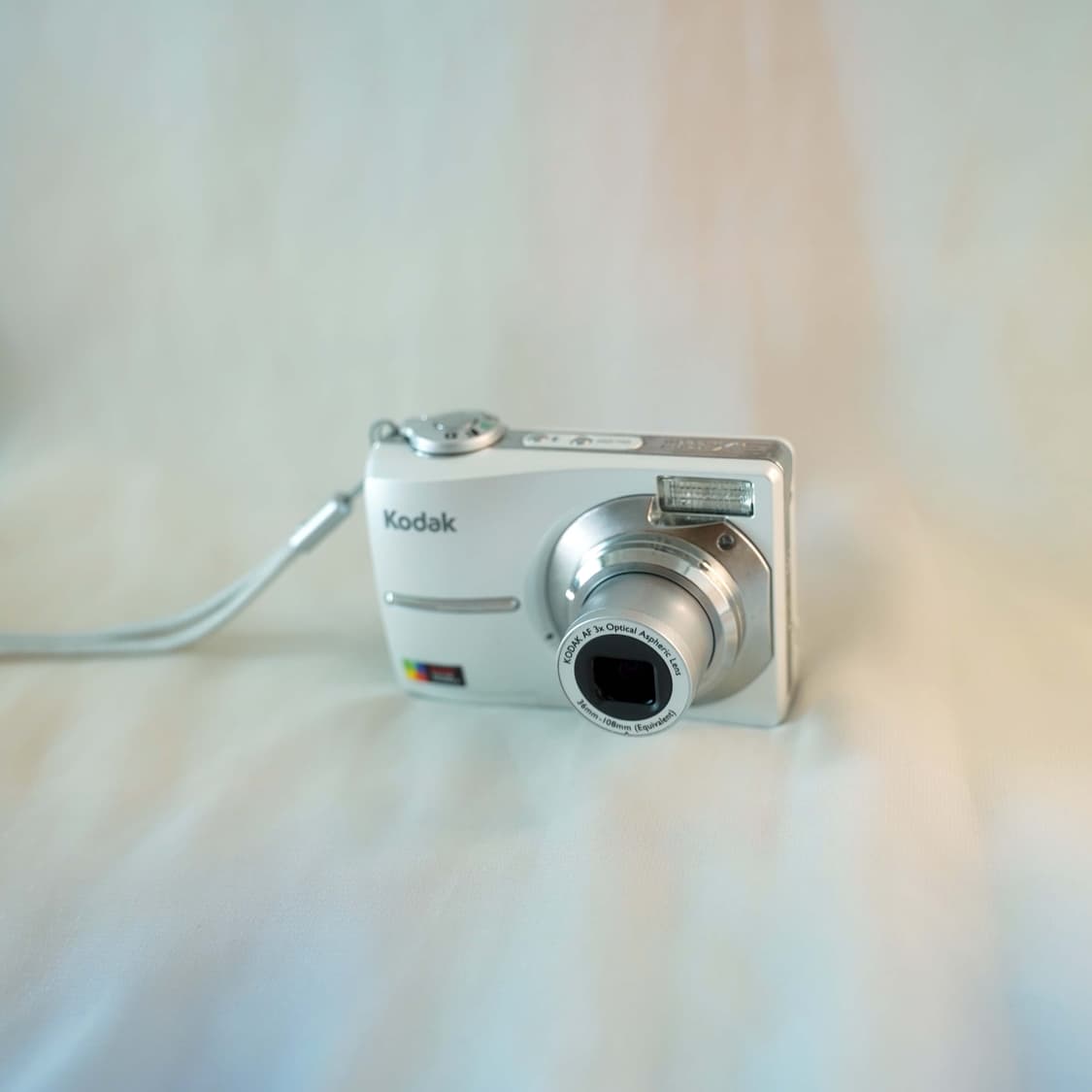 이지쉐어 C613 펄 화이트 Kodak Easyshare C613  ​ 상품이미지3