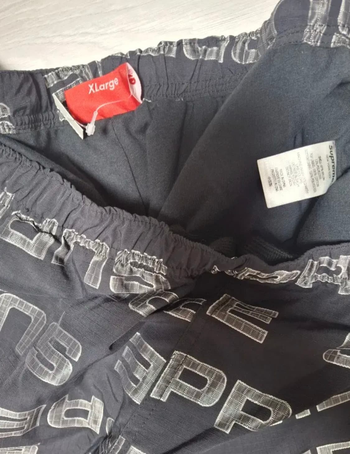 슈프림 로고 립스탑 트랙 팬츠 블랙 상품이미지4