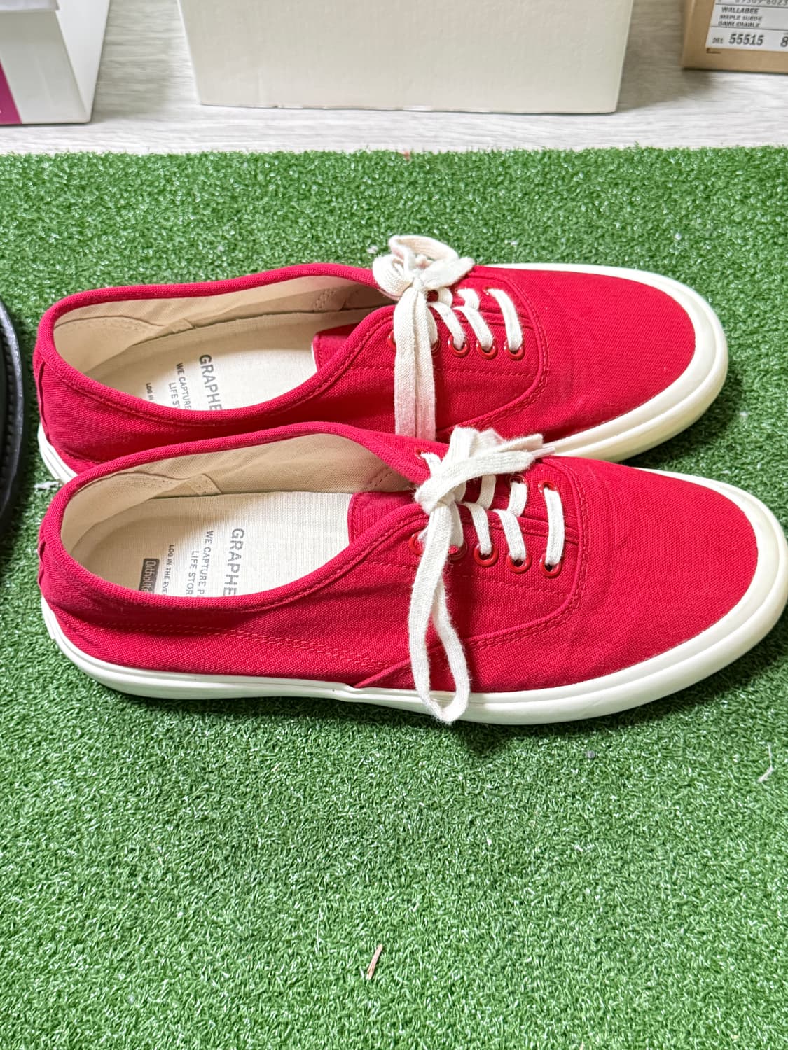 그라퍼리즈 아케이드 레드 260 상품이미지6