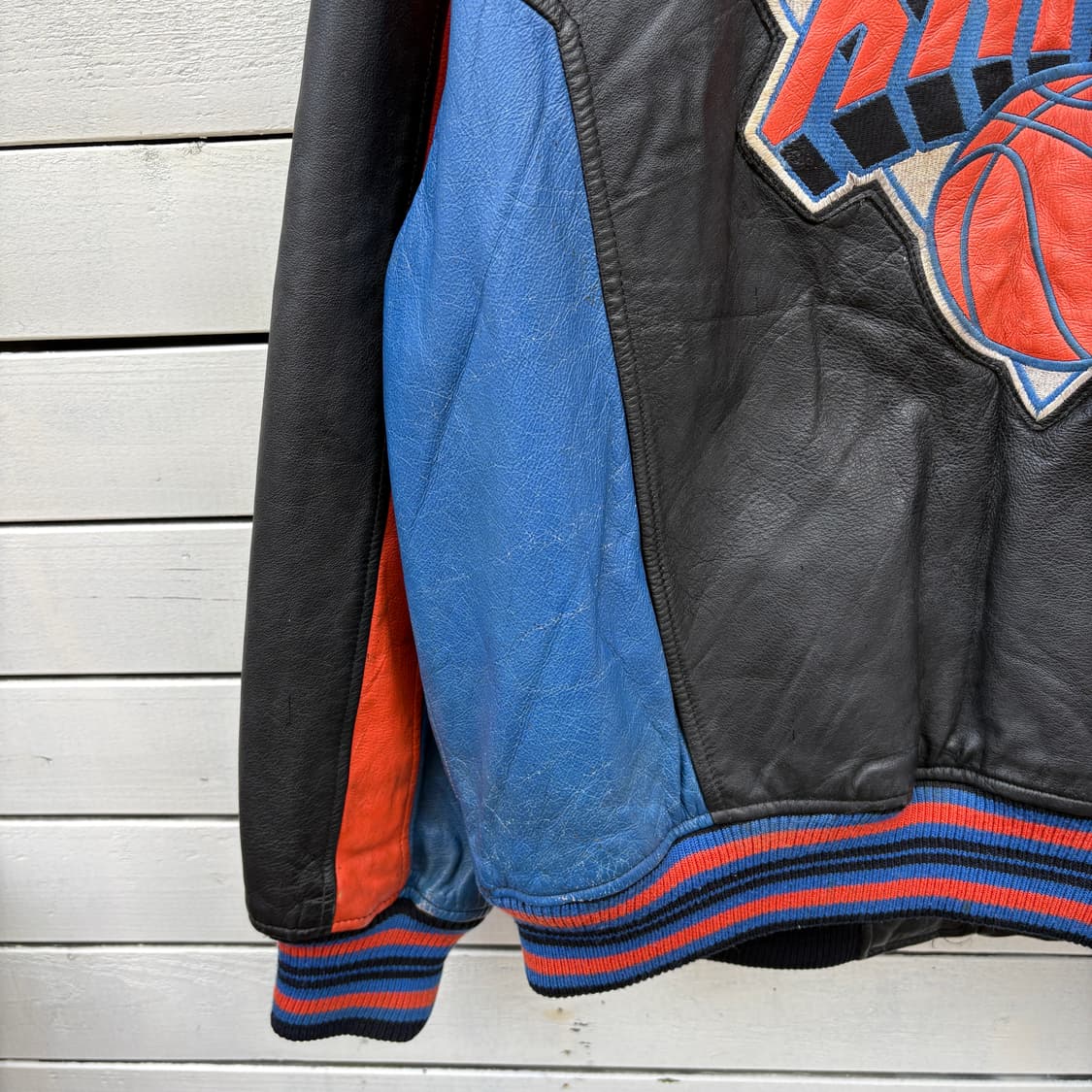 New York Knicks 90s NBA 뉴욕닉스 G-lll 레더 자켓 상품이미지6