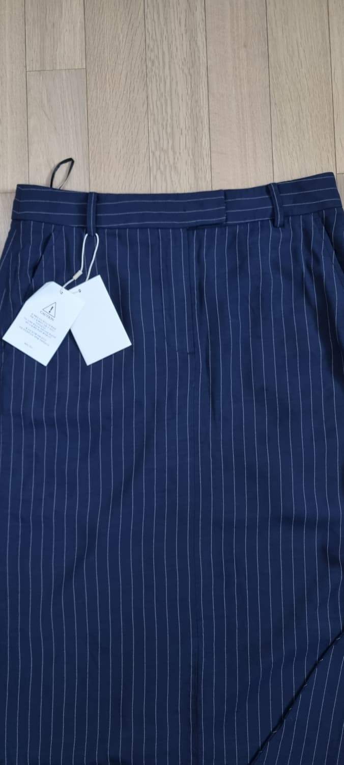 RECTO 렉토 핀스트라이프 비대칭 미디 스커트 M _ 여성 상품이미지3