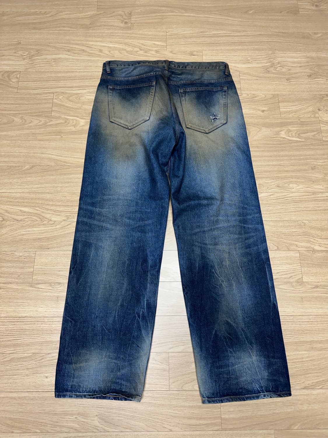 26ss 슈프림 디스트레스드 루즈핏 셀비지 데님 상품이미지2