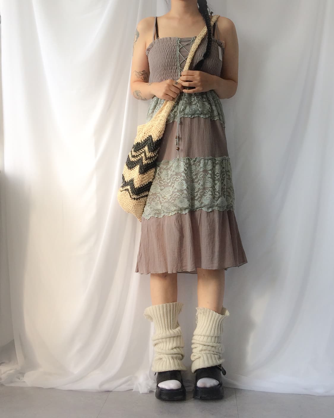 Lace layer lace up point sleeveless one  상품이미지1