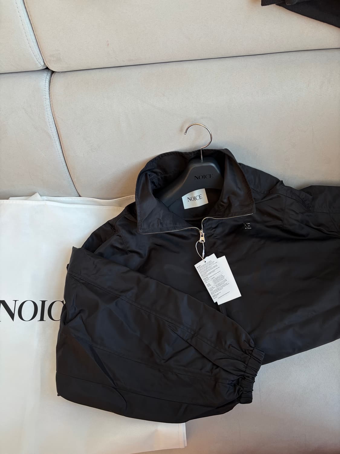 새거)  노이스 점퍼, 자켓 / 정가: 31.9만  상품이미지2