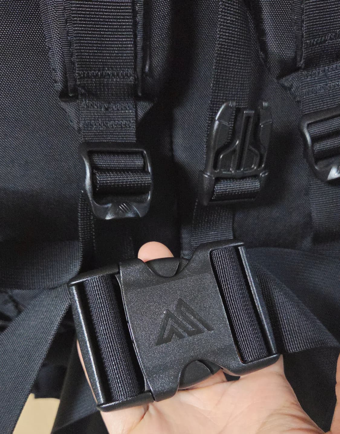 그레고리 데이앤하프 백팩 블랙 상품이미지8