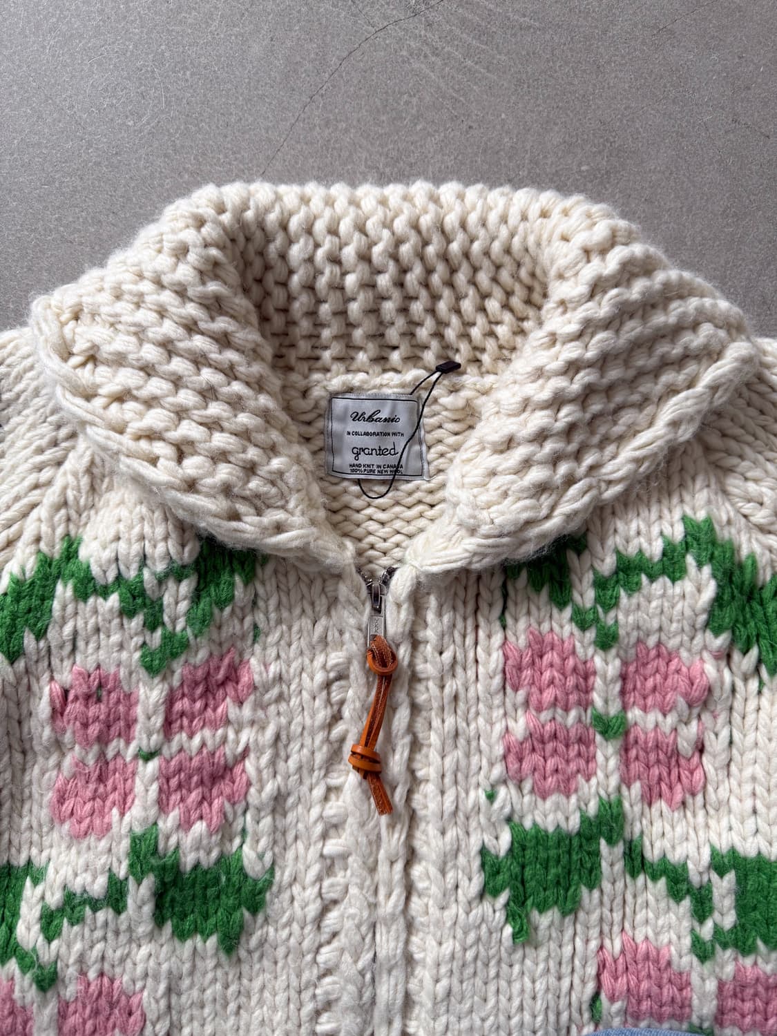 Urbanic30 Plumeria Handmade Cardigan 상품이미지5