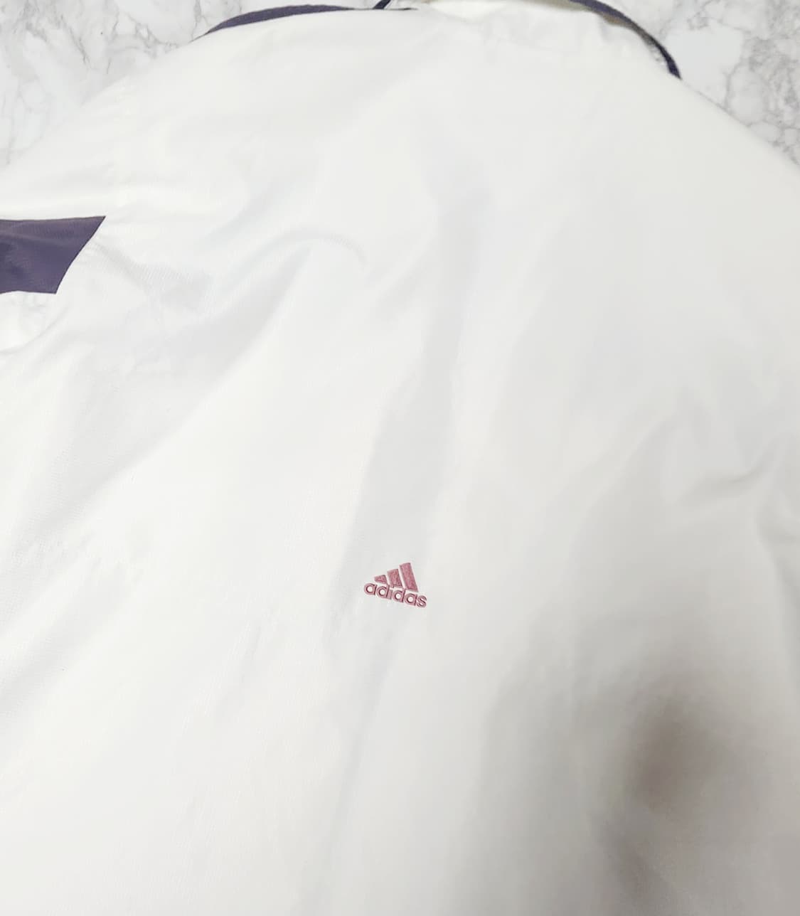 아디다스 삼선 화이트x차콜 트레이닝 바람막이 자켓
 상품이미지5