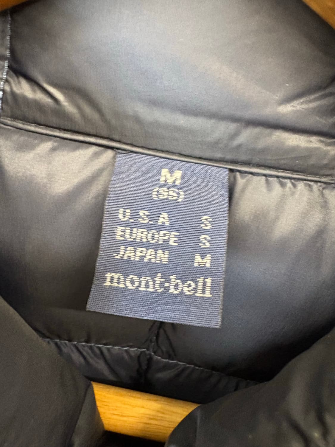 몽벨 라이트웨이트 구스다운 경량패딩 네이비 상품이미지7