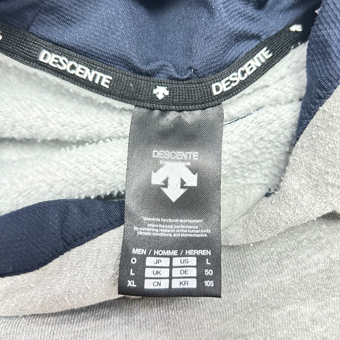 데상트 NC다이노스 백경덕코치 실착 후드(XL) 상품이미지2