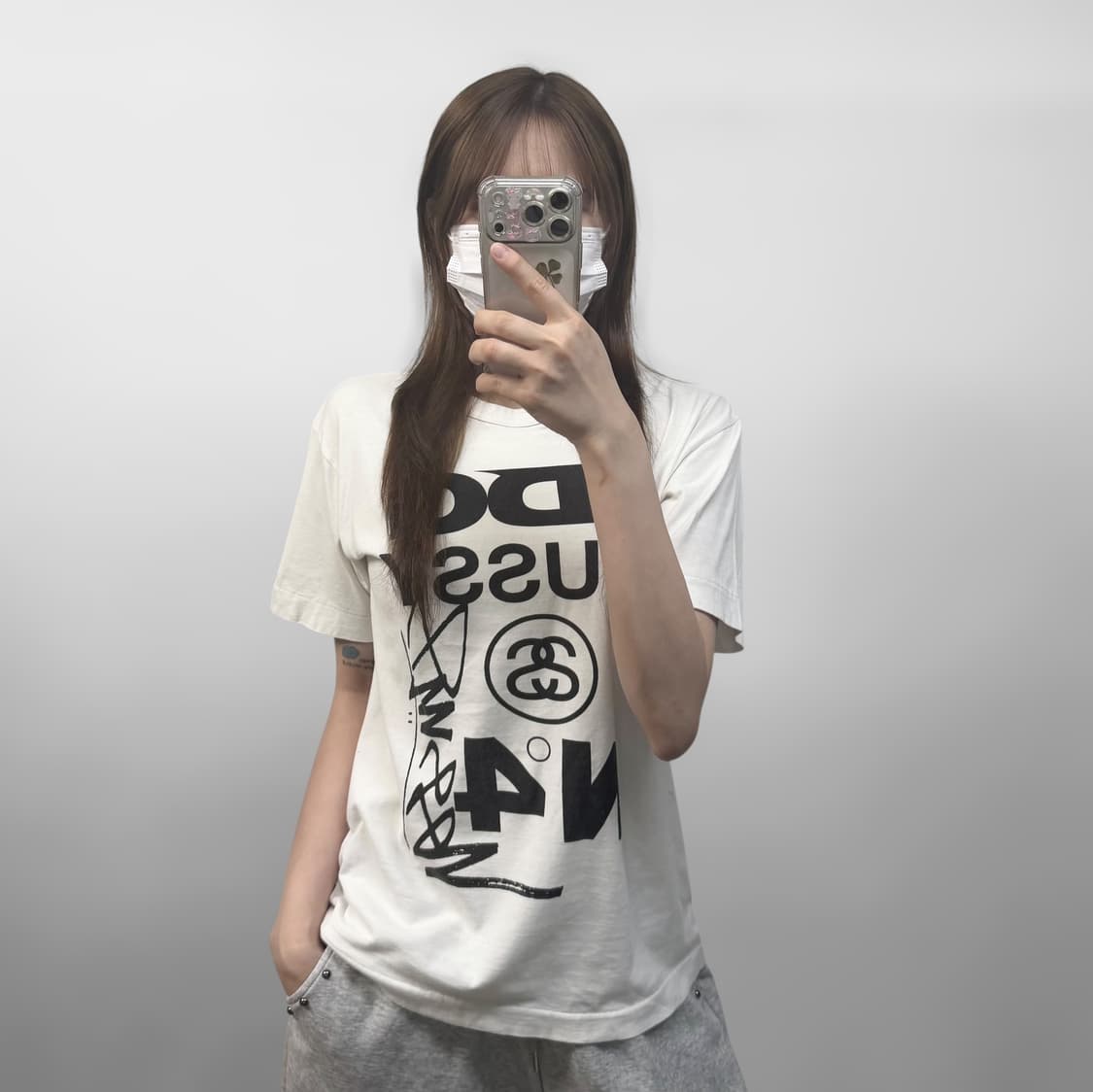 Cdg 꼼데가르송 x 스투시 반팔티 화이트 상품이미지1