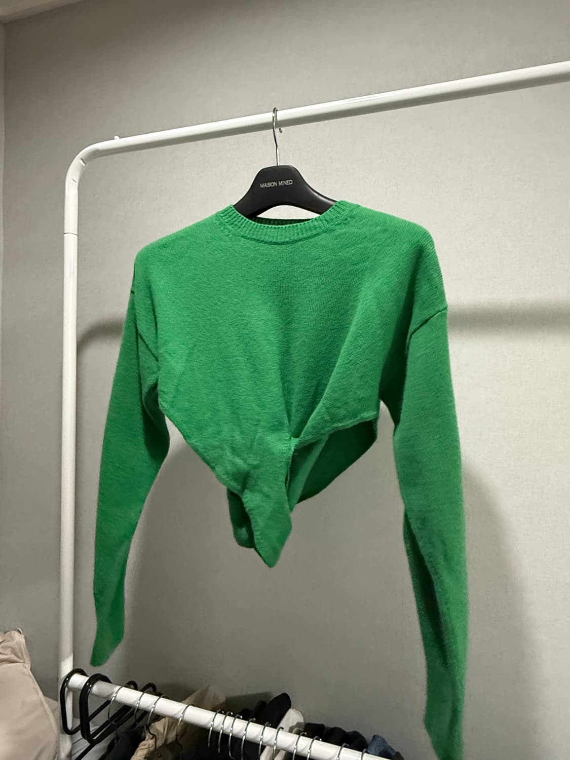 알렉산더 맥퀸 크롭 니트 상품이미지1