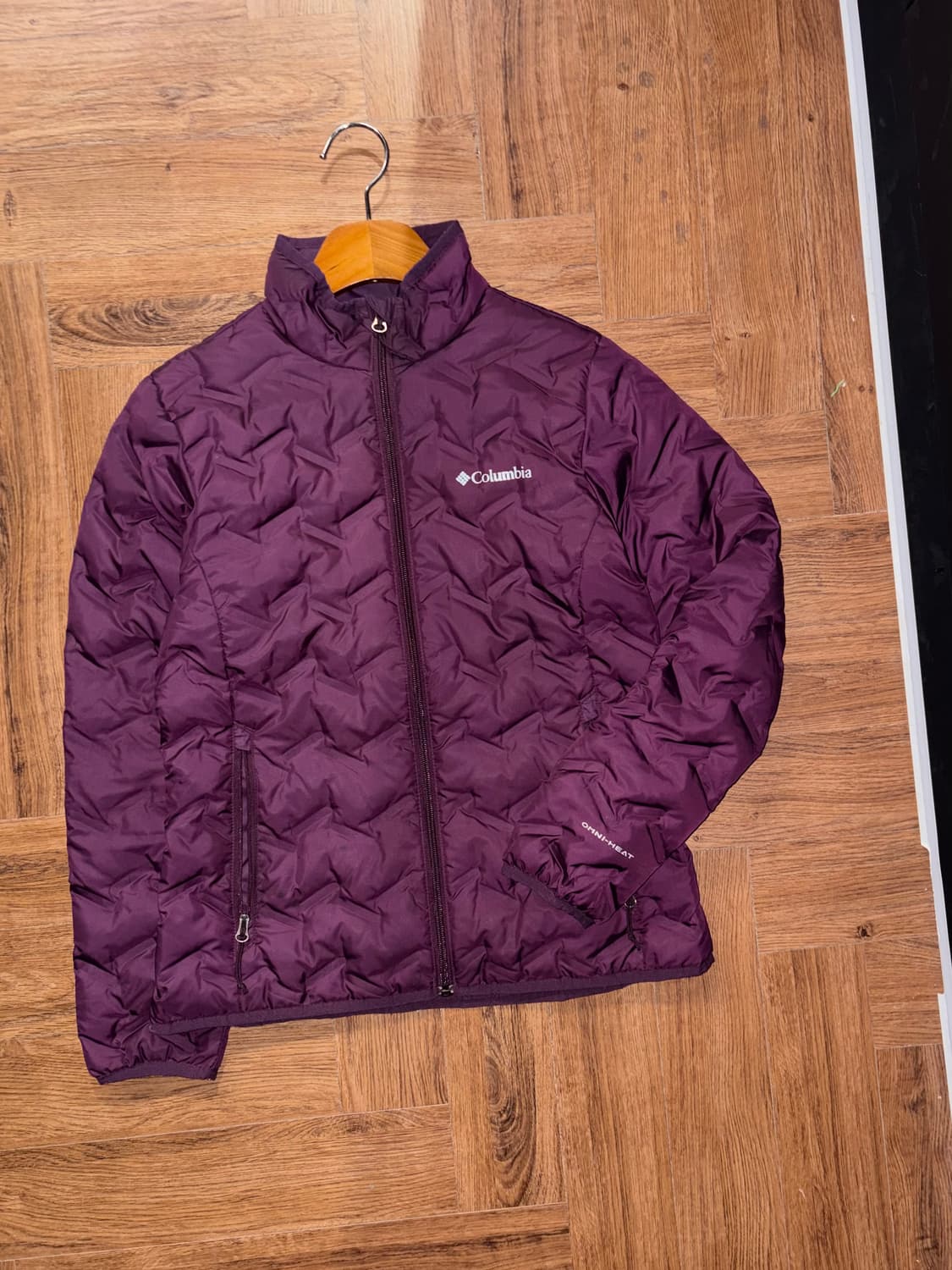 컬럼비아 경량패딩 상품이미지1